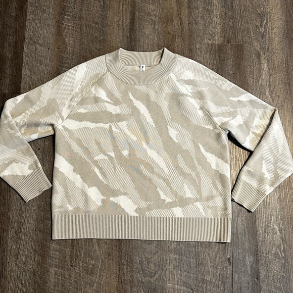 Athleta Ribbed Beige Sweater - Picture 1 of 3